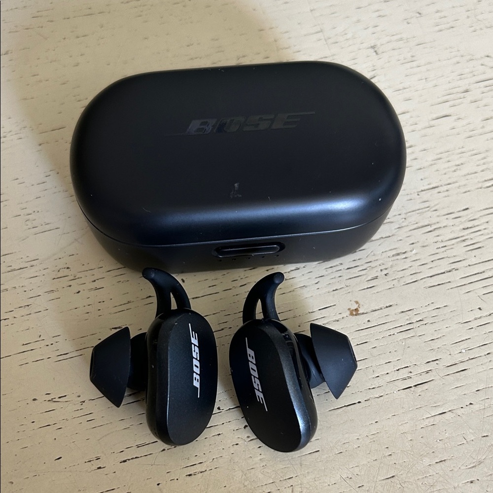 Bose QuietComfort earbuds